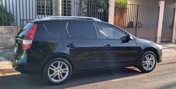HYUNDAI I30 2.0 MPI 16V GASOLINA 4P AUTOMÁTICO